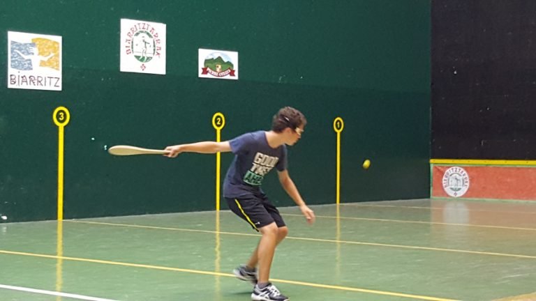 Lire la suite à propos de l’article FINALE du TOURNOI à PALETA GOMME